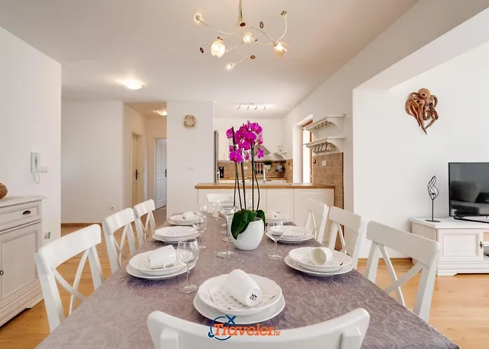 Romantic With A Large Pool And Garden In A Quiet Area - By Traveler Tourist Agency Krk Id 2158 * Vrh (Krk)