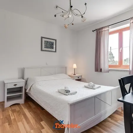 House * Vrh (Krk)