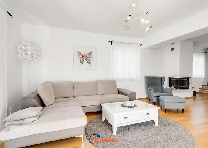 Romantic With A Large Pool And Garden In A Quiet Area - By Traveler Tourist Agency Krk Id 2158