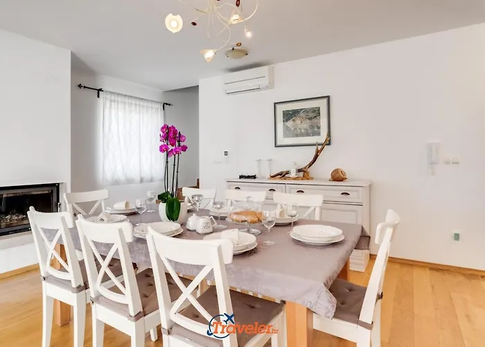 Romantic With A Large Pool And Garden In A Quiet Area - By Traveler Tourist Agency Krk Id 2158 * Vrh (Krk)