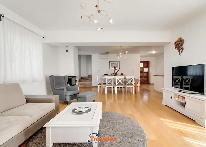 Romantic With A Large Pool And Garden In A Quiet Area - By Traveler Tourist Agency Krk Id 2158 *