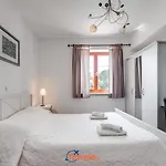 House Villa Vrh (Krk)